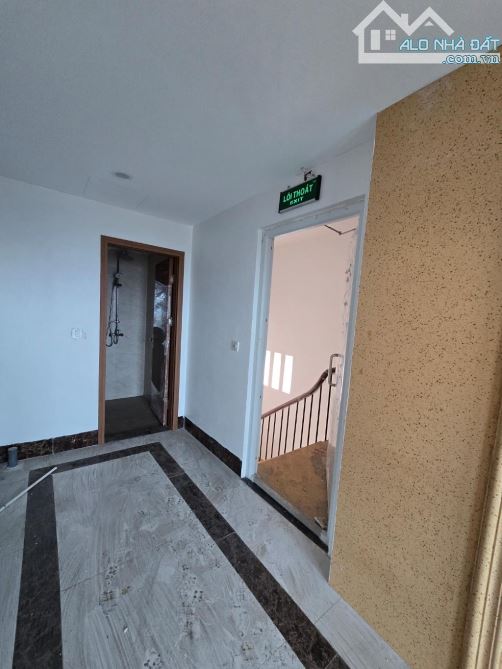 Lô góc Hoàng Hoa Thám 175m2, mặt tiền đặc biệt, ngõ thông kinh doanh, gara ô tô - 4