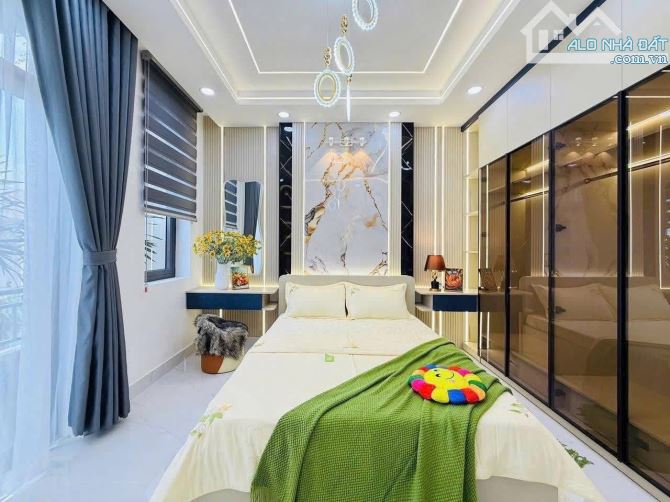 🏡 BÁN NHÀ CHÍNH CHỦ – 1 TRỆT 3 LẦU – 6 PHÒNG NGỦ – CÓ CHỖ ĐỂ Ô TÔ NGỦ TRONG NHÀ - 4