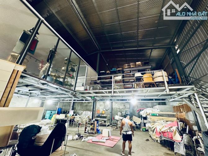 Cho thuê 406/700m2 kho có PCCC, văn phòng gần cầu Thăng Long - 4