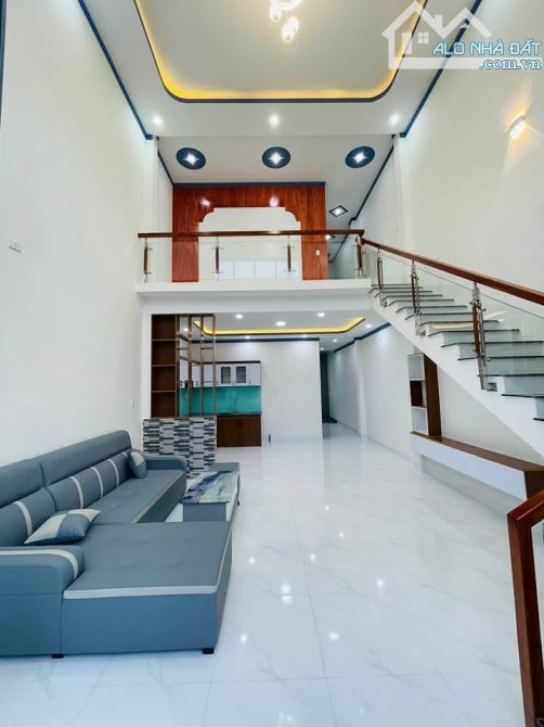 Bán nhà gác lửng 3 phòng ngủ gần cầu Bạch Đằng 2- giáp Tân Uyên- 1ty420 - 4