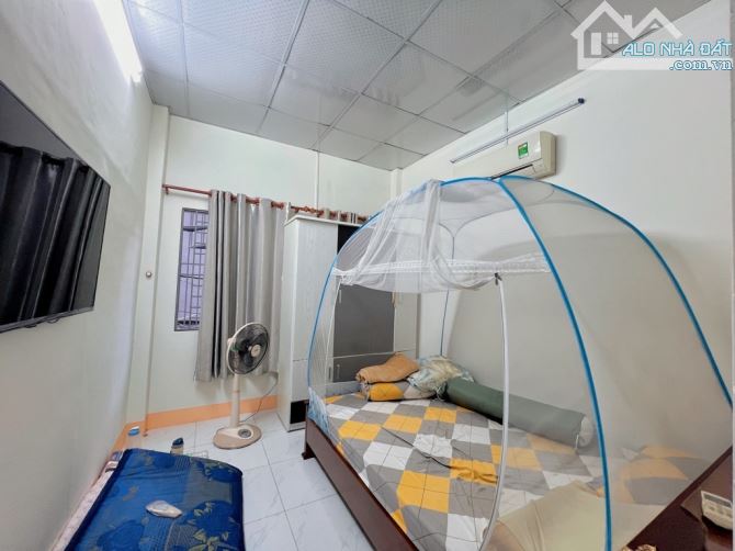 B.á.n nhà sát bên Vạn Kiếp - 3 Tầng 86m2 - sẵn 9 PN kín - hẻm trước nhà 4m - ngang 4m - 4