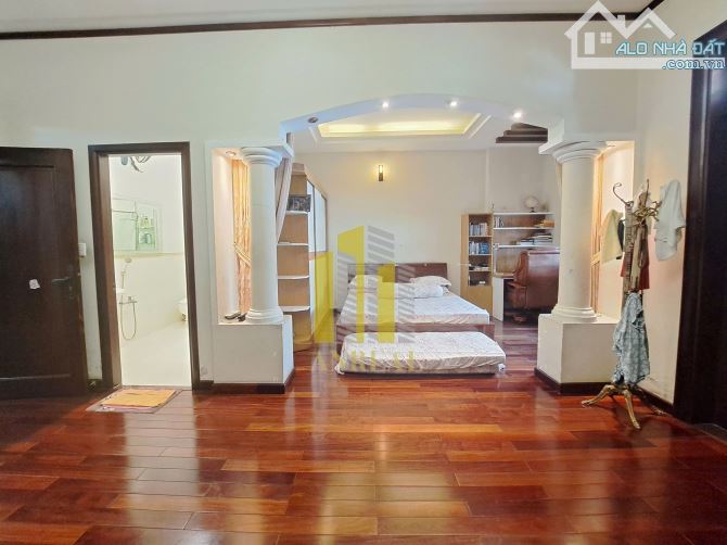 Cho thuê Villa Trần Não full nội thất 5 phòng. Giá 35 triệu - 4