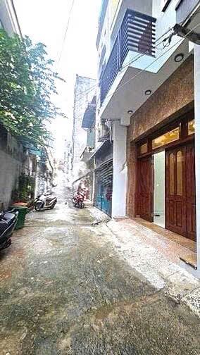 Cho Thuê Nguyên Căn Quận 10 - 4PN - Hẻm Xe Hơi - 27 Triệu - 4