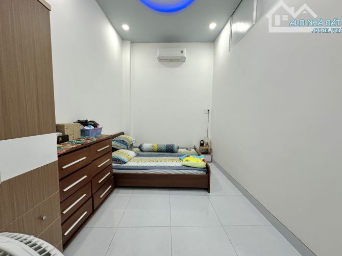 HẺM XE HƠI - HOÀNG HOA THÁM - BÌNH THẠNH - 93m2, NỞ HẬU - 4 PN - 8,xx TỶ - 4
