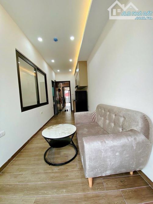 TOÀ CĂN CCMN 10 PHÒNG KHÉP KÍN - NGÕ THÔNG - THANG MÁY - THOÁNG TRƯỚC SAU - FULL NỘI THẤT - 4