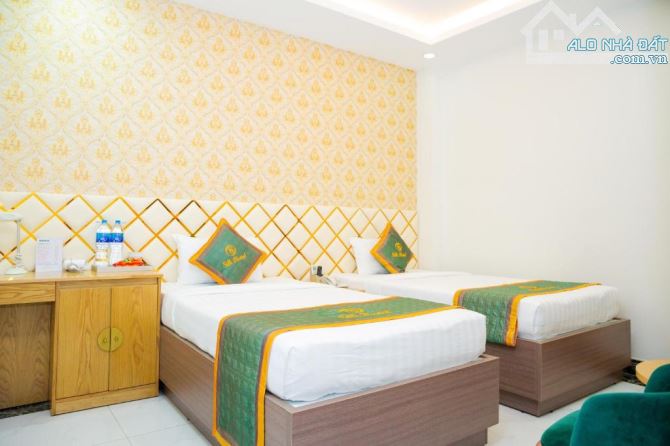 Chính chủ - Bán nhà Mặt Tiền - Trần Thiện Chánh - 6 Tầng - Giá 72 tỷ. - 4