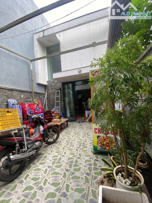 Bán nhà 2 tầng đường 10.5m Trần Văn Trà, trục kinh doanh - gần chợ Hoà Xuân - Giá 6.3 tỉ - 4