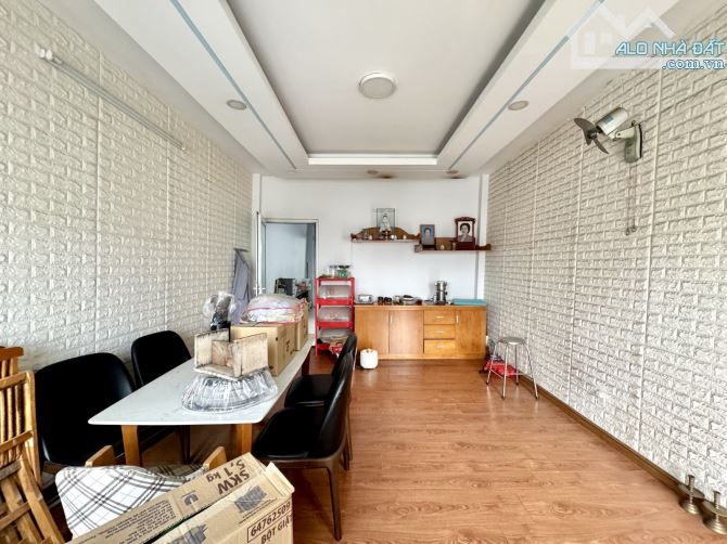 Bán nhà MTKD p26 bình thạnh- 4x18m - 5 tầng - 11,8 tỷ - 4