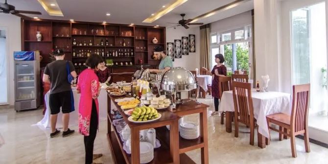 Bán biệt thự du lịch (tặng nhà 3 tầng) trung tâm phố cổ Hội An - 4