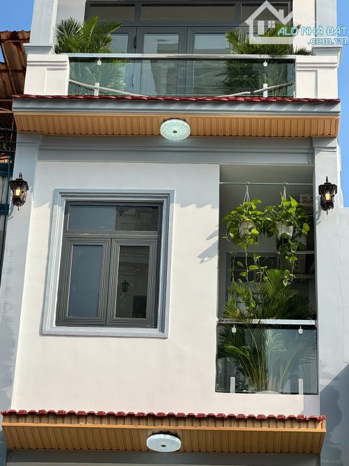 Bán Nhà Mặt Tiền Quận 5 , Đường Phan Văn Trị. - 4