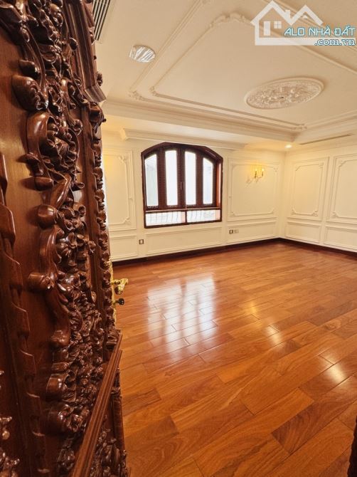 👑 VILLA HOÀNG GIA, Q7 – BỂ BƠI, HỒ KOI, GỖ GÕ ĐỎ – 92 TỶ 💎 - 4