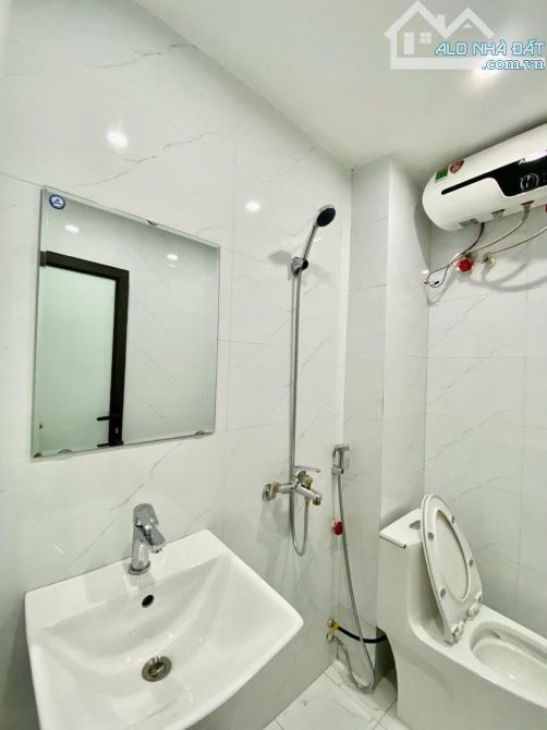 NGUYỄN ĐỨC CẢNH - SIÊU PHẨM DÒNG TIỀN -7T THANG MÁY -10 PHÒNG KHÉP KÍN - 4