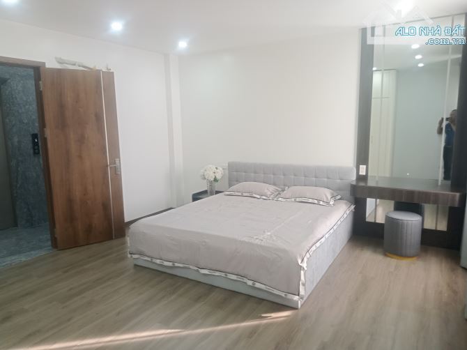 11.79tỷ, BÁN NHÀ DÂN XÂY 50m2, 6 tầng, Mt 5.5m Thang máy, Gara, Long Biên. - 4