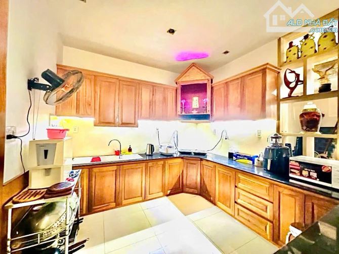 NHÀ ĐẸP – VỊ TRÍ SIÊU HOT – TRẦN PHÚ, NGAY PHỐ DU LỊCH SẦM UẤT - GẦN CẦU RÔNG - 107M2 - 4