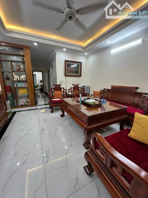 Bán nhà Giang Văn Mình ngõ ô tô, 2 mặt thoáng, DT 111m2, MT 6m, giá 25.6 tỷ - 4