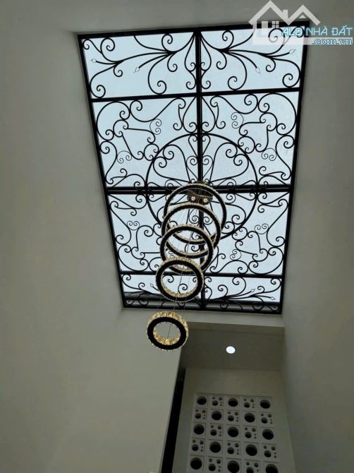 BÁN NHÀ QUẬN 1, MẶT TIỀN ĐƯỜNG HUYỀN QUANG, P. TÂN ĐỊNH 18,5 Tỷ - 4