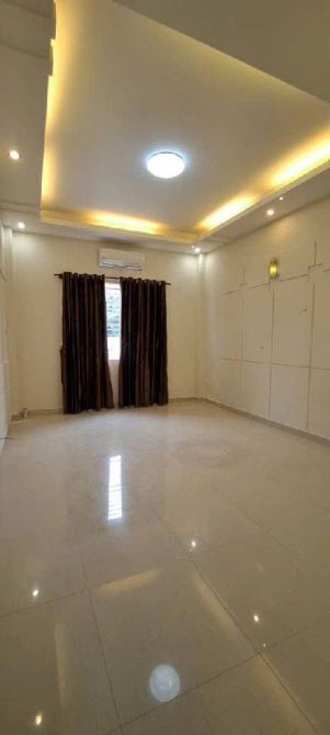 MẶT TIỀN ĐƯỜNG SỐ NGUYỄN THỊ THẬP TÂN QUY Q7  NGANG 4 DÀI 19 M - 4T CÓ 200 TRIỆU M - 4