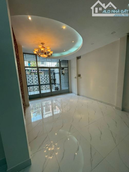 HXH 1 TRỤC - SÁT MT - NGUYỄN VĂN KHỐI - GÒ VẤP - NHÀ 4 TẦNG - 120M2 - NGANG 8M - CHỈ 13.2T - 4