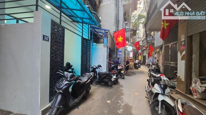 Siêu hiếm ô tô vào nhà - lô góc - kinh doanh được - nhà mới xây - 4
