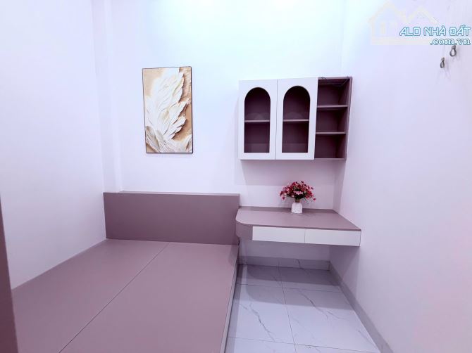NHÀ MỚI THIẾT KẾ HIỆN ĐẠI - MT HẺM 3 XE HƠI NÉ NHAU 133 Nơ Trang Gưh - 4
