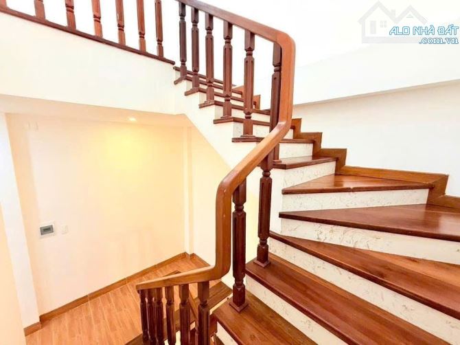 🔥HOT🔥 VỚI DIỆN TÍCH 50 MÉT VUÔNG ĐƯỢC XÂY 3 TẦNG CỰC KỲ KIÊN CỐ - 4