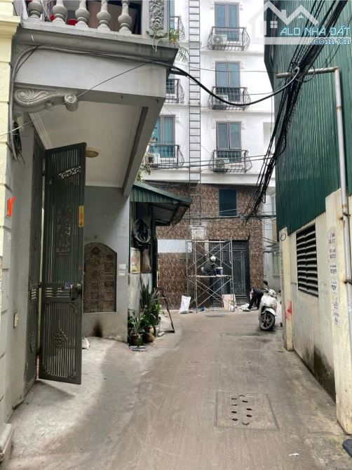 DÂN XÂY QUAN NHÂN – LÔ GÓC – ÔTÔ - KD – 80M² – 5 TẦNG – 33.5 TỶ (ECG305042) - 4