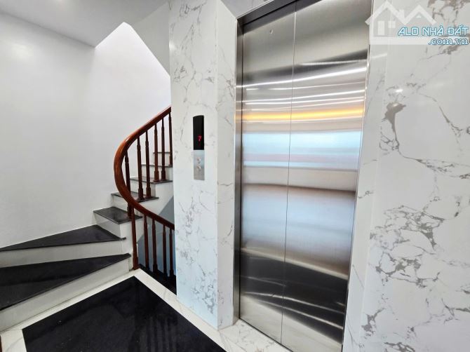 BÁN NHÀ PHÂN LÔ ĐỘI NHÂN, BA ĐÌNH - 43M² x 7T THANG MÁY - MT RỘNG - GARA Ô TÔ - KINH DOANH - 4