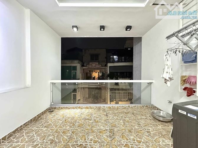 Bán nhà Phú Nhuận, 4 Tầng,61m2, lô góc thoáng, hẻm XH thông Phan Đăng Lưu, Ở/KD, 11.85 Tỷ - 4