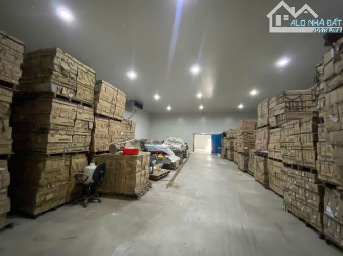 CHo thuê kho lanh kèm nhà xưởng gần trạm thu phí Thiện Tân, Vĩnh Cửu, 2000m2, giá 65tr - 5
