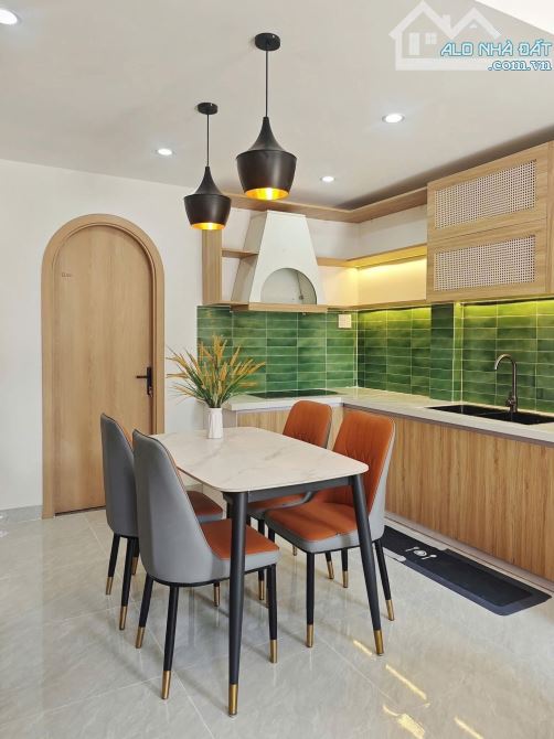 BÁN NHÀ MỚI NỞ HẬU  FULL NỘI THẤT ĐƯỜNG DŨNG SĨ THANH KHÊ TRUNG TÂM ĐÀ NẴNG CHỈ NHỈNH 3 TỶ - 5
