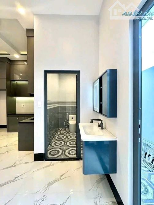 VỀ QUÊ SINH SỐNG CHÍNH CHỦ GỬI BÁN CĂN LẦU 100M2 NGAY PHƯỜNG TÂN TRIỀU - 5