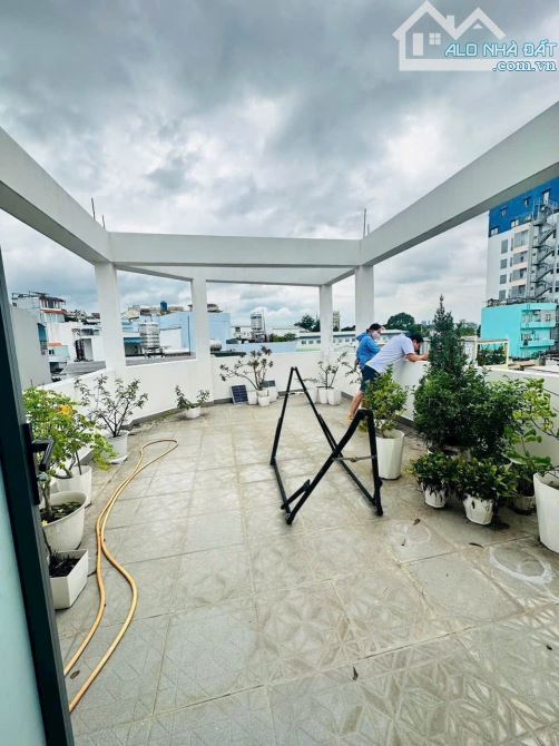 6.3 tỷ - bán nhà góc 4 tầng Nguyễn Văn Công GV. DT 4mx14m, 4PN, hẻm thông - 5