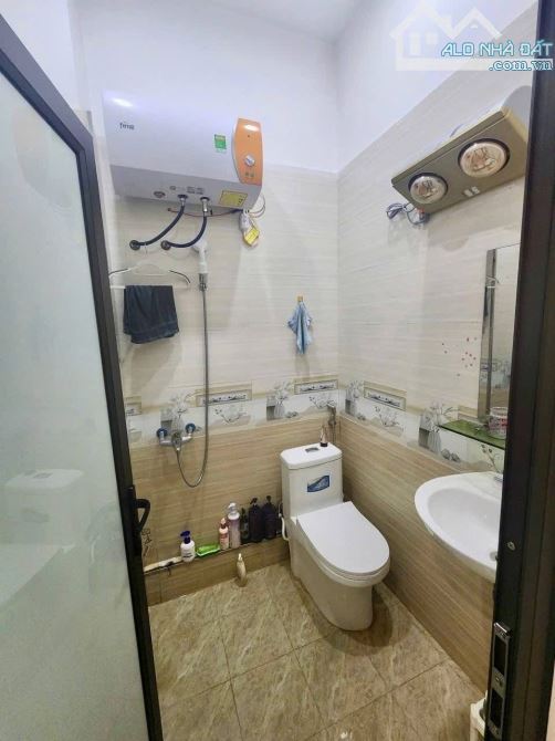 💕💕 Bán nhà 3 tầng- Trần nguyên hãn- lê chân- giá  2,15 tỷ- 31m2 - 5
