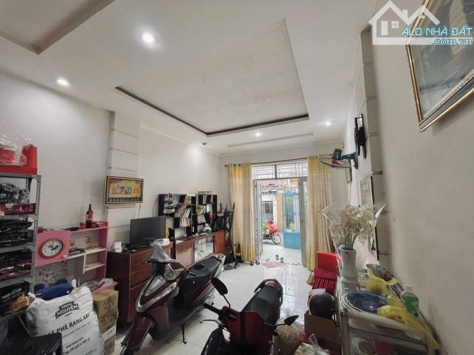 Gần mặt tiền, hẻm nhựa 5m, 99m2, 3pn, Dương Quảng Hàm, Q. Gò vấp - 5