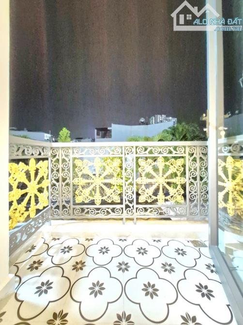 BÁN NHÀ HẺM XE HƠI QUAY ĐẦU -4x15-3TẦNG BTCT- NỞ HẬU- THÔNG ĐÀO TRÍ - HƠN 7 tỷ tl - 5