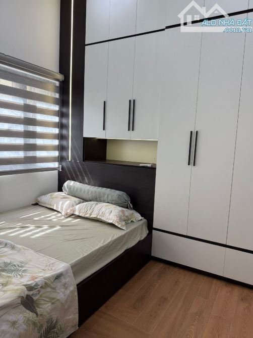 Bán nhà 3 Tầng Mới full nội thất - lô góc kiệt oto hiếm có đường Hoàng Diệu - 5