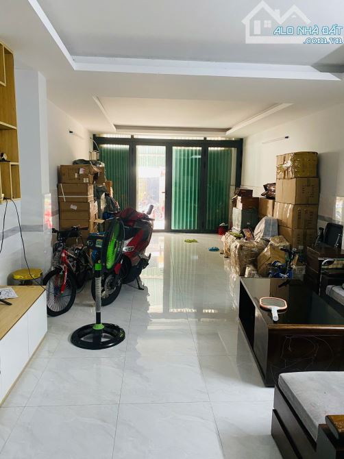 Hẻm xe hơi Huỳnh Văn Bánh, Quận Phú Nhuận. 4m x 20,2m vuông vức, 3 tầng+ST, 15 tỷ - 5