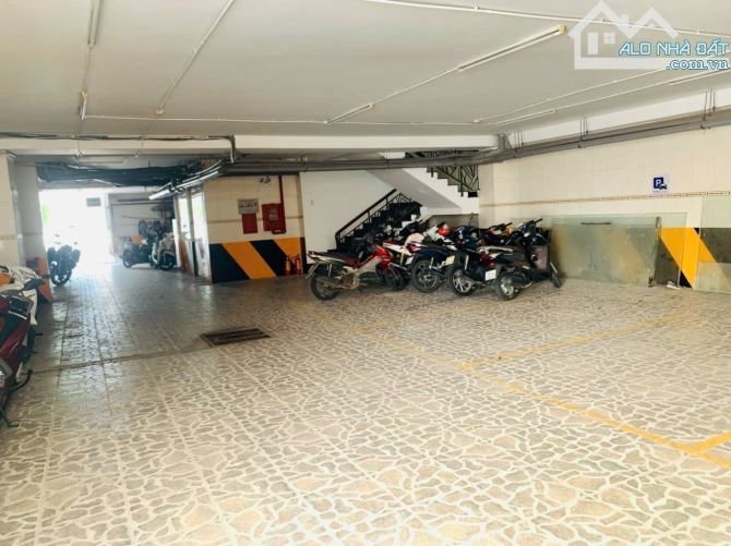 BÁN TÒA NHÀ BUILDING MẶT TIỀN 292 PHẠM VĂN HAI – DÒNG TIỀN 350 TRIỆU/THÁNG. 744m2 đất - 5
