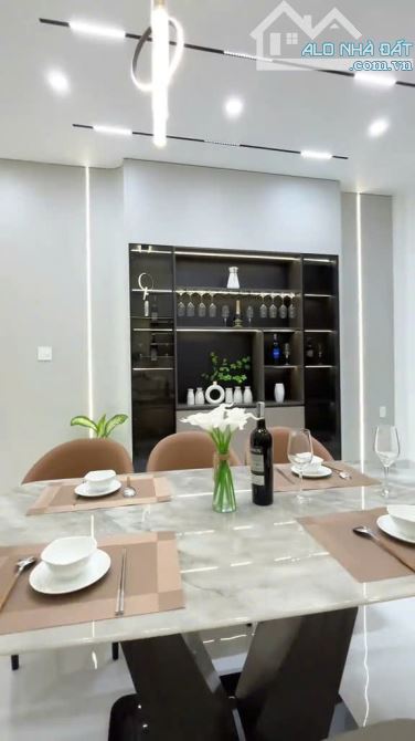 Cần bán nhà mới xây - sổ hồng riêng - P. Chánh hiệp - TPHCM -TDM CŨ - Chỉ 2,85 tỷ - 5