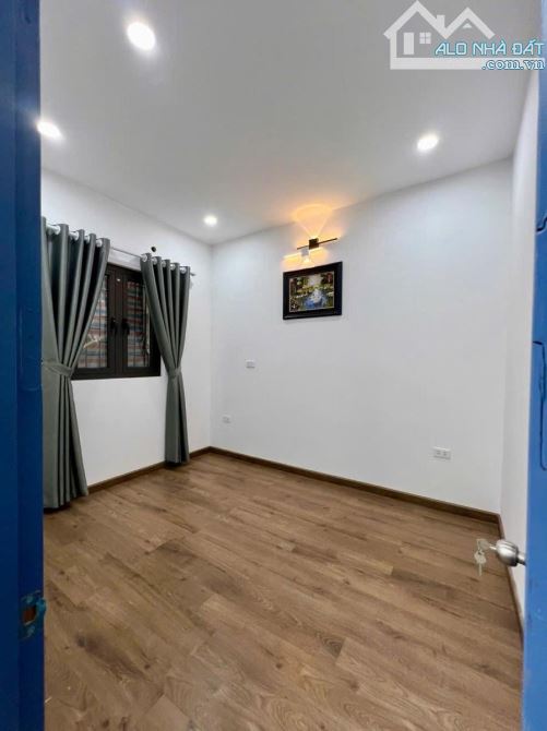 🏠 SIÊU PHẨM Ô CÁCH – VIỆT HƯNG, 77M², NGÕ THÔNG Ô TÔ TRÁNH, KINH DOANH – 13,9 TỶ - 5