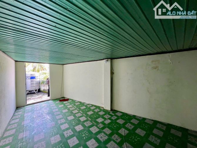 Bán nhà cấp 4 có gác mặt tiền quốc lộ 22 xã Phước Hiệp. DT 70m2. Giá 1 tỷ 300 triệu có bớt - 5