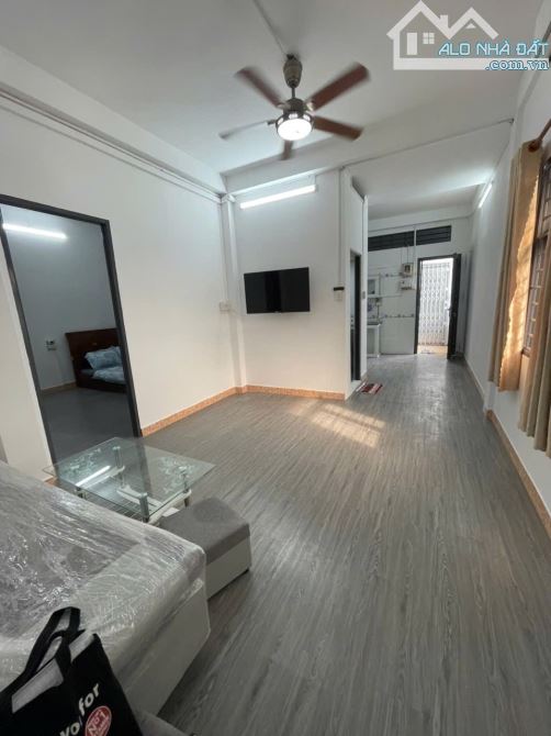 Bán CHUNG CƯ quận BÌNH THẠNH _ SỔ HỒNG RIÊNG _ 61M2 _ 2TỶ98 - 5