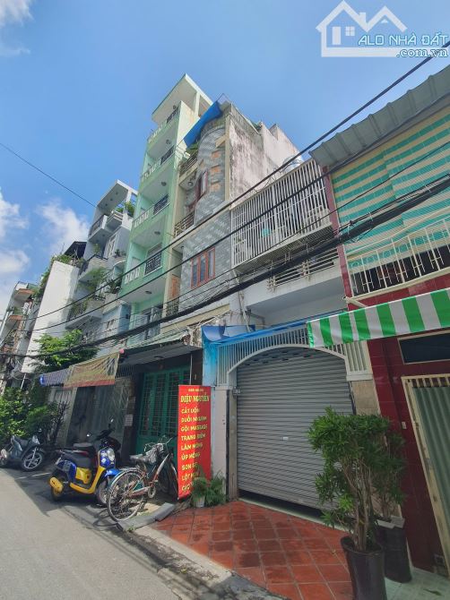 MTKD số 3 Thành Thái P14 Q10 chỉ 10,9 tỷ. DT 3,5x17m. Nhà C4 tiện xây mới, đường nhựa 7m - 5