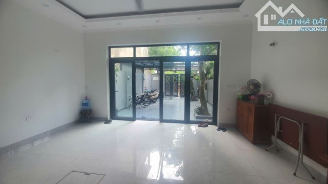 CHO THUÊ NHÀ PHỐ TƯ ĐÌNH – NHÀ 4 TẦNG THANG MÁY, Ô TÔ TẢI TRÁNH NHAU – DIỆN TÍCH RỘNG 150M - 5