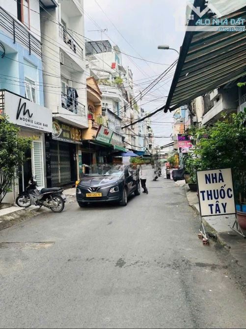 Nhà hẻm xe tải Nguyễn Ngọc Lộc, 4x20, trệt lầu 4pn 2wc 17 triệu - 5