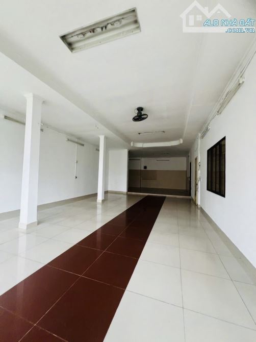 Bán nhà mặt tiền Tân Bình - 162m2 - 3 tầng - đường 16m kinh doanh - 5
