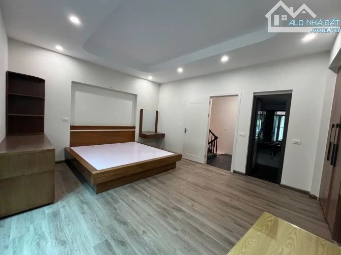🏡 NHÀ ĐẸP – Ở NGAY – VỊ TRÍ ĐẮC ĐỊA - LÔ GÓC 2 THOÁNG - GIAO THÔNG CỰC THUẬN TIỆN - 5