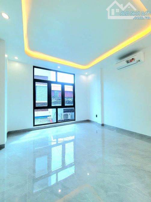 Nhà dân xây độc lập, tâm huyết oto đậu cửa,cách mặt đường Hồ Sen 30m, kinh doanh nhỏ lẻ - 5