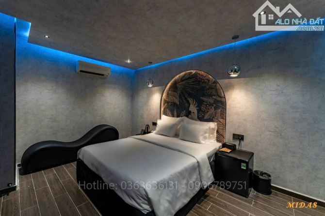Bán nhanh KHách sạn Vip tại Nguyễn Văn Trỗi - Dòng tiền ổn định - 5