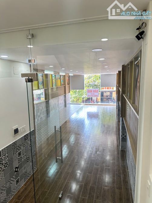 GIÁ TỐT CHUYỂN NHƯỢNG NHANH_ MẶT TIỀN KINH DOANH SIÊU VIP. NHÀ 5 TẦNG, MẶT TIỀN 5M, ĐƯỜNG - 5